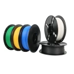 SKILPRO - PLA++ Matte Filament pakke - Hvid, sort, mørkeblå, grøn og gul - 5 x 1 kg SKILPRO - PLA++ Matte Filament pakke - Hvid, sort, mørkeblå, grøn og gul - 5 x 1 kg